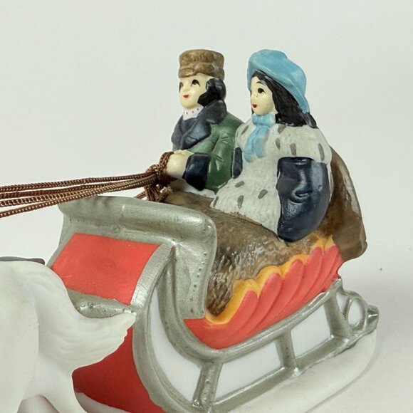 Vintage 80's Department 56 Heritage Collection Sleigh Ride Christmas Home Decor - Picture 4 of 7